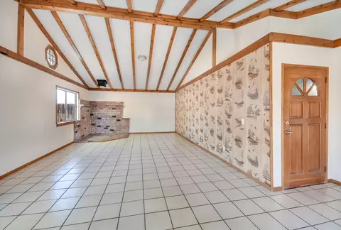 39542 E 174th St, Palmdale, CA 93591 photo 6