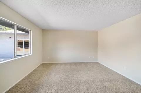 39542 E 174th St, Palmdale, CA 93591 photo 8