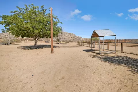 39542 E 174th St, Palmdale, CA 93591 photo 20