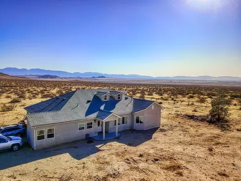 17002 E Avenue G, Lancaster, CA 93535 photo 2