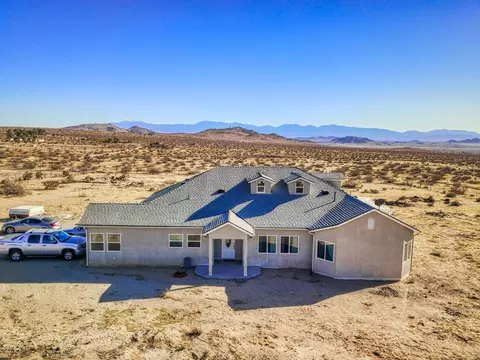 17002 E Avenue G, Lancaster, CA 93535 photo 3
