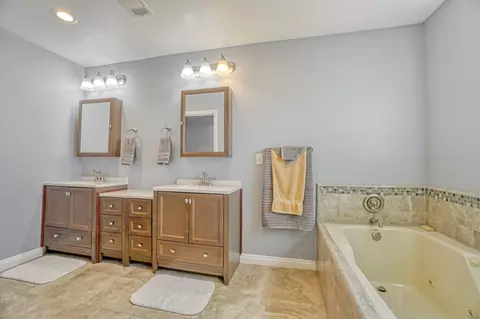 17002 E Avenue G, Lancaster, CA 93535 photo 31