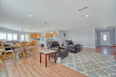 17002 E Avenue G, Lancaster, CA 93535 photo 21