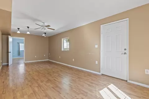 1135 Regents St, Lancaster, CA 93534 photo 14