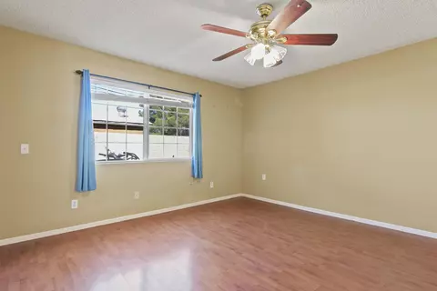 1135 Regents St, Lancaster, CA 93534 photo 11