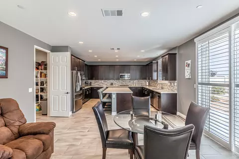 43948 Windrose Pl, Lancaster, CA 93536 photo 12