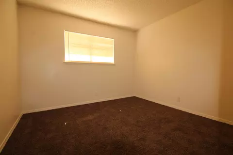 330 E Avenue J13, Lancaster, CA 93535 photo 7