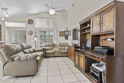 37008 Alder St, Palmdale, CA 93552 photo 15