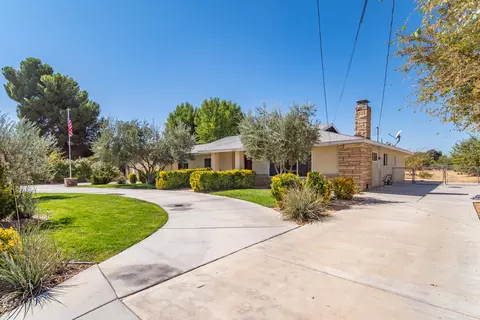 44727 W 18th St, Lancaster, CA 93534 photo 1