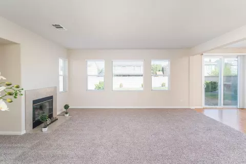 4309 Jonathon St, Lancaster, CA 93536 photo 6
