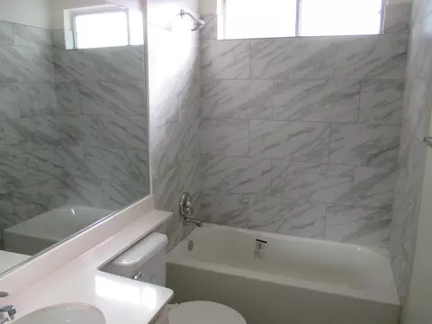 2342 E Kettering St, Lancaster, CA 93535 photo 9