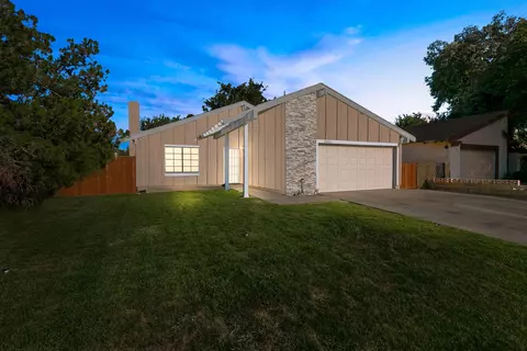 44456 E 13th St, Lancaster, CA 93535 photo 1