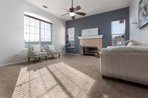 41607 Firenze St, Lancaster, CA 93536 photo 3