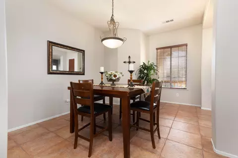 41607 Firenze St, Lancaster, CA 93536 photo 4