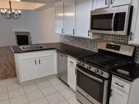 44550 E 15th St UNIT 5, Lancaster, CA 93535 photo 6