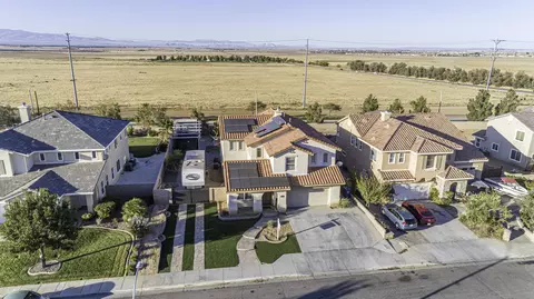 7043 Lyric Ave, Lancaster, CA 93536 photo 43