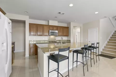37874 Vessing Ter, Palmdale, CA 93552 photo 5
