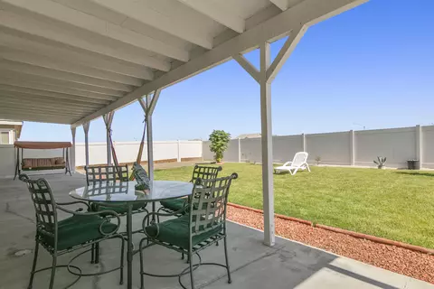 37874 Vessing Ter, Palmdale, CA 93552 photo 14