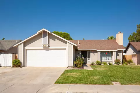 751 Trixis Ave, Lancaster, CA 93534 photo 1