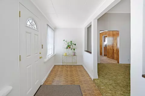 44616 Fig Ave, Lancaster, CA 93534 photo 2