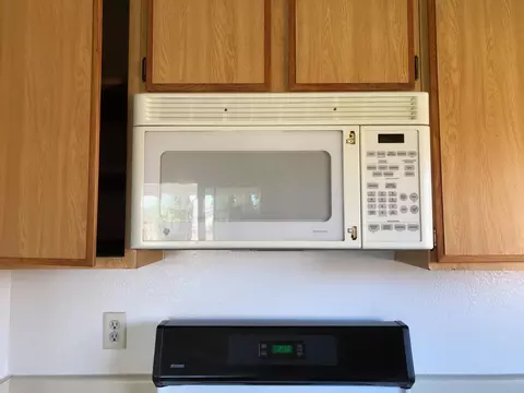 37136 E 29th Pl, Palmdale, CA 93550 photo 7