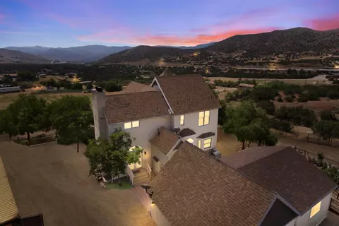 34629 Juniper Valley Rd, Acton, CA 93510 photo 2