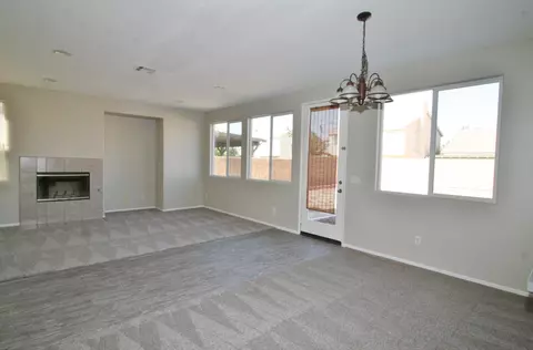 2313 E Newgrove St, Lancaster, CA 93535 photo 26