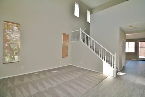 2313 E Newgrove St, Lancaster, CA 93535 photo 27