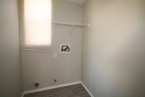 2313 E Newgrove St, Lancaster, CA 93535 photo 21