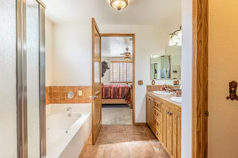 45055 E 45th St, Lancaster, CA 93535 photo 24