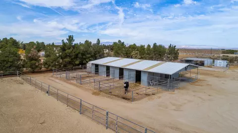 45055 E 45th St, Lancaster, CA 93535 photo 31