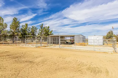 45055 E 45th St, Lancaster, CA 93535 photo 32