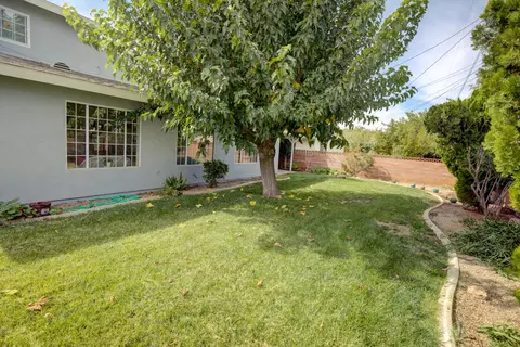 809 E Pillsbury St, Lancaster, CA 93535 photo 24