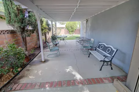 809 E Pillsbury St, Lancaster, CA 93535 photo 20