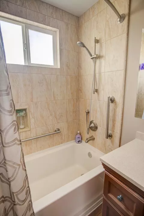 809 E Pillsbury St, Lancaster, CA 93535 photo 19