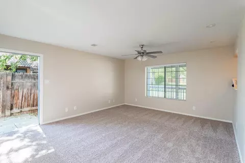 43622 E 27th St, Lancaster, CA 93535 photo 9