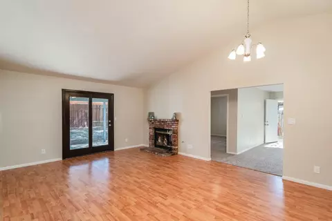 43622 E 27th St, Lancaster, CA 93535 photo 4