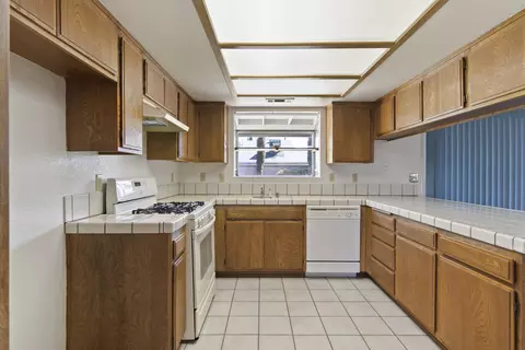 45000 Cabree Ct, Lancaster, CA 93535 photo 10