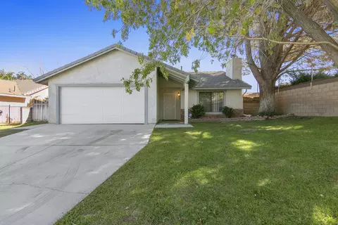 45000 Cabree Ct, Lancaster, CA 93535 photo 1