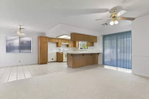 45000 Cabree Ct, Lancaster, CA 93535 photo 6