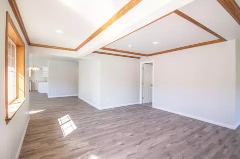 21951 Arosa St, Tehachapi, CA 93561 photo 4
