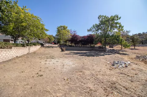 21951 Arosa St, Tehachapi, CA 93561 photo 28