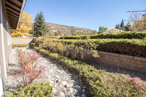 21951 Arosa St, Tehachapi, CA 93561 photo 30