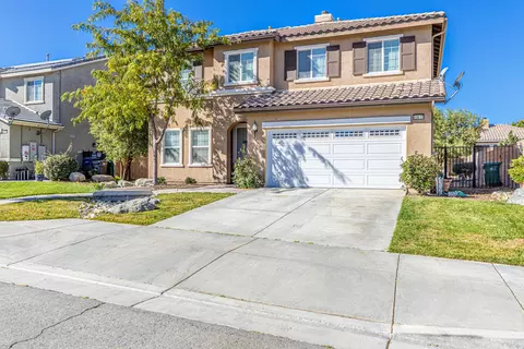 43617 E 32nd St, Lancaster, CA 93535 photo 2