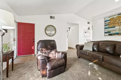 44240 Hampton St, Lancaster, CA 93536 photo 5