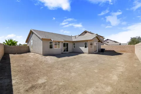 2055 E Kettering St, Lancaster, CA 93535 photo 21