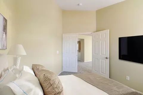 2055 E Kettering St, Lancaster, CA 93535 photo 9
