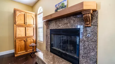 407 Savannah Pl, Tehachapi, CA 93561 photo 18