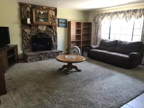 43262 E 7th St, Lancaster, CA 93535 photo 9