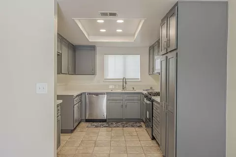 43761 David St, Lancaster, CA 93535 photo 13